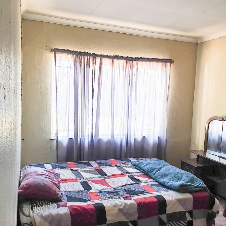 4 Bedroom Property for Sale in Dorandia Gauteng