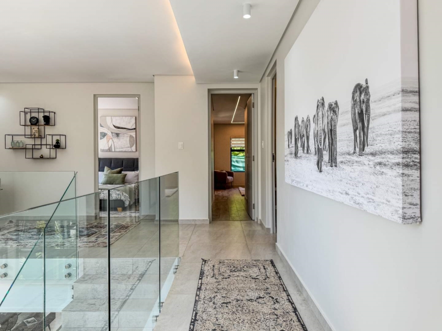 To Let 4 Bedroom Property for Rent in Bryanston Gauteng
