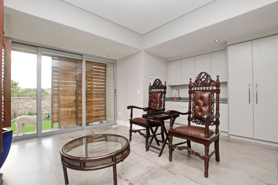 5 Bedroom Property for Sale in Waterfall Country Estate Gauteng