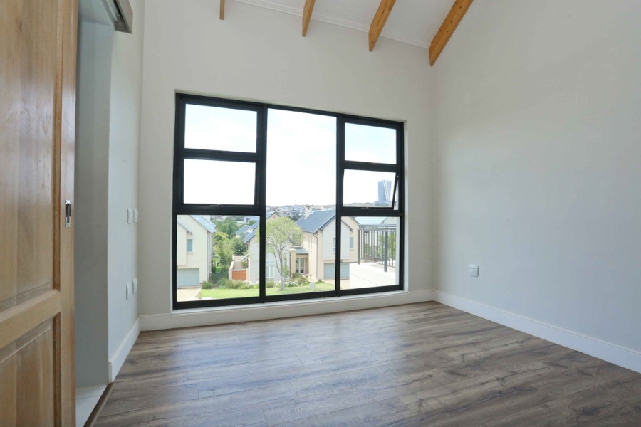 4 Bedroom Property for Sale in Waterfall Country Estate Gauteng