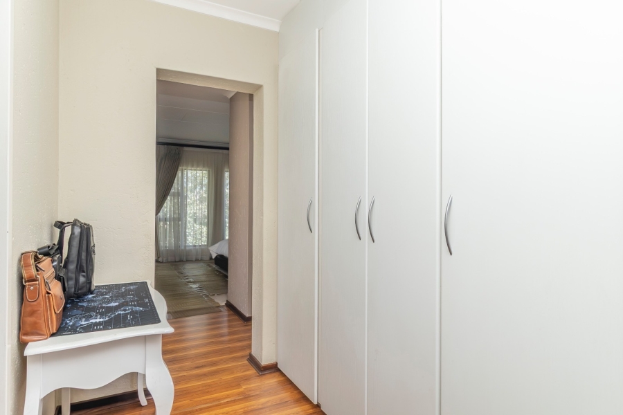 4 Bedroom Property for Sale in Carlswald Gauteng