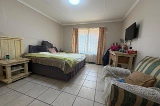 2 Bedroom Property for Sale in New Redruth Gauteng