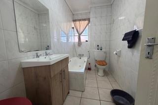 2 Bedroom Property for Sale in New Redruth Gauteng