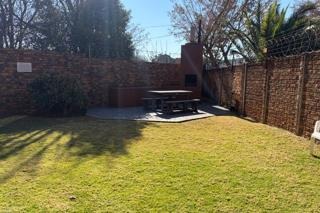 2 Bedroom Property for Sale in New Redruth Gauteng