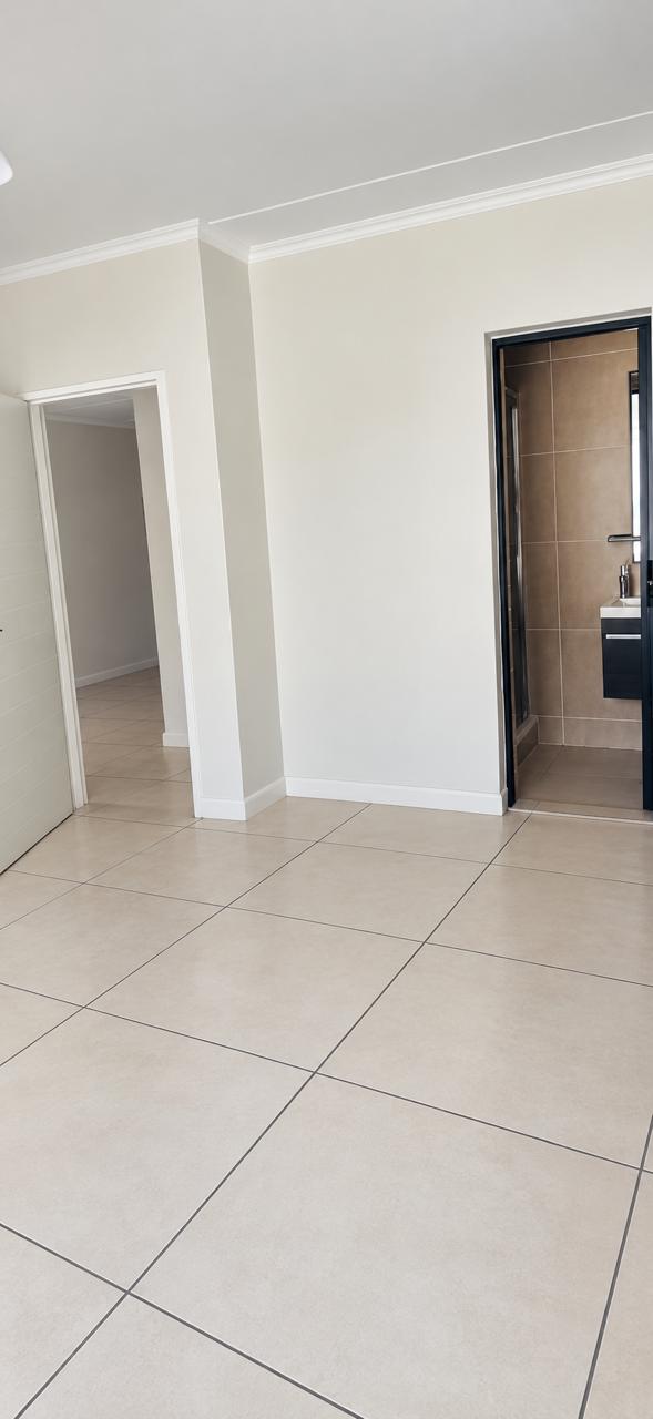 3 Bedroom Property for Sale in Greenstone Hill Gauteng