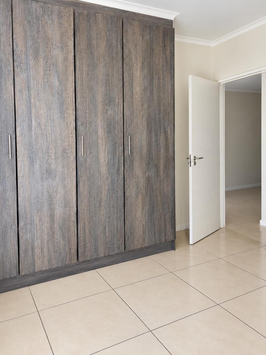 3 Bedroom Property for Sale in Greenstone Hill Gauteng