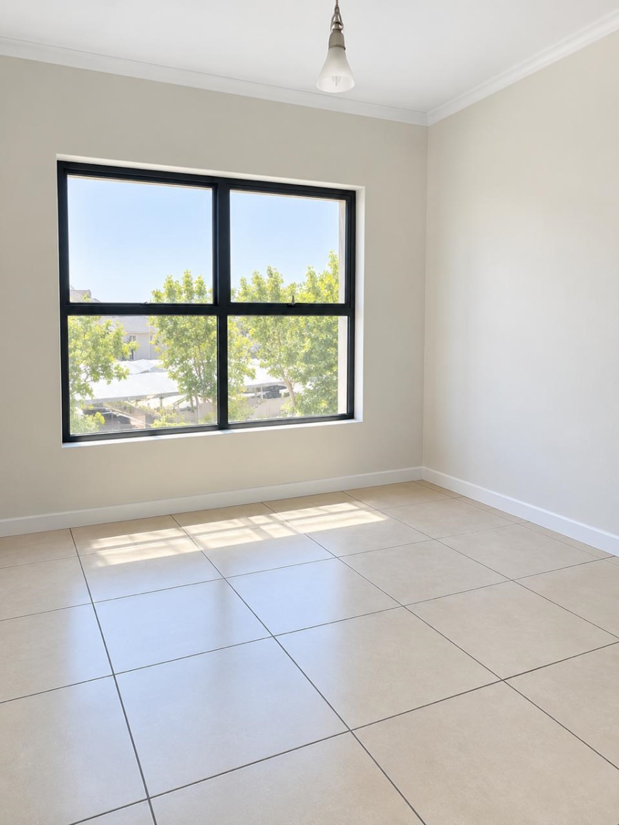 3 Bedroom Property for Sale in Greenstone Hill Gauteng