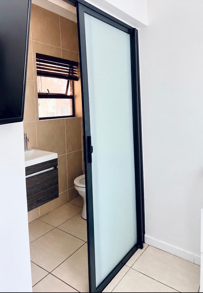 3 Bedroom Property for Sale in Greenstone Hill Gauteng