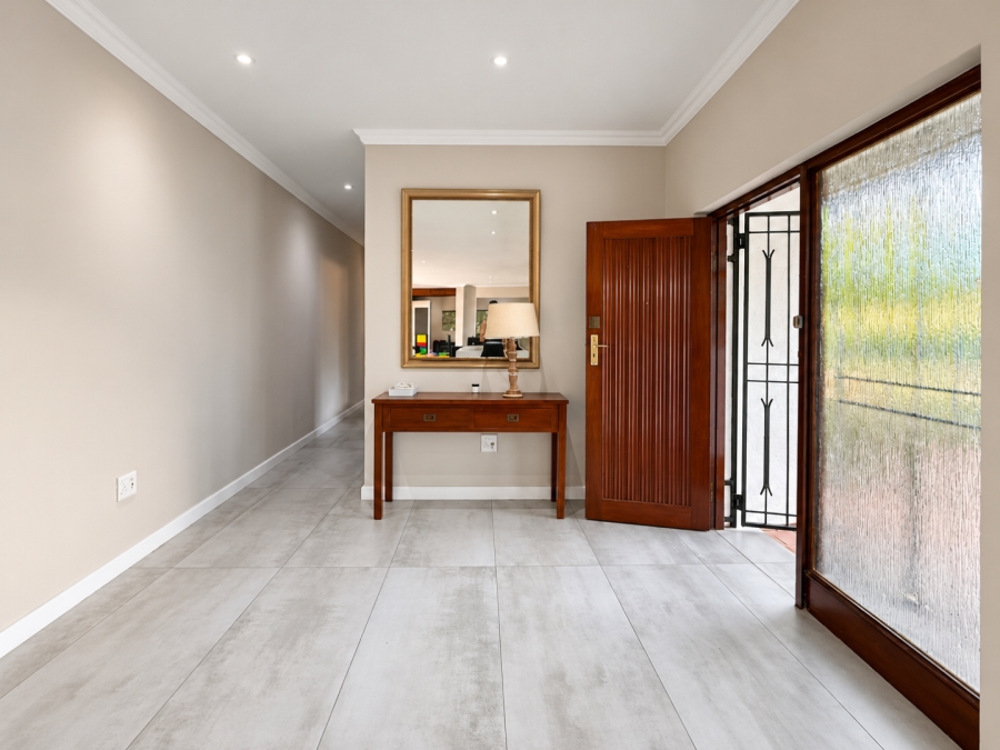 4 Bedroom Property for Sale in Alberante Gauteng