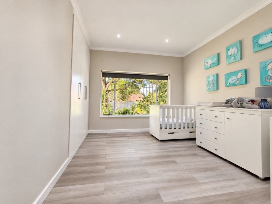 4 Bedroom Property for Sale in Alberante Gauteng