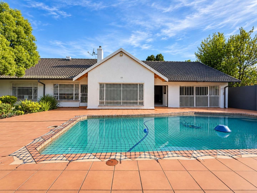 4 Bedroom Property for Sale in Alberante Gauteng