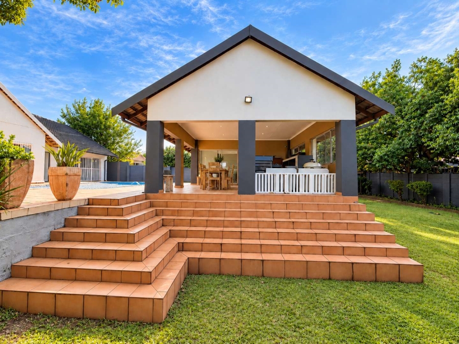 4 Bedroom Property for Sale in Alberante Gauteng