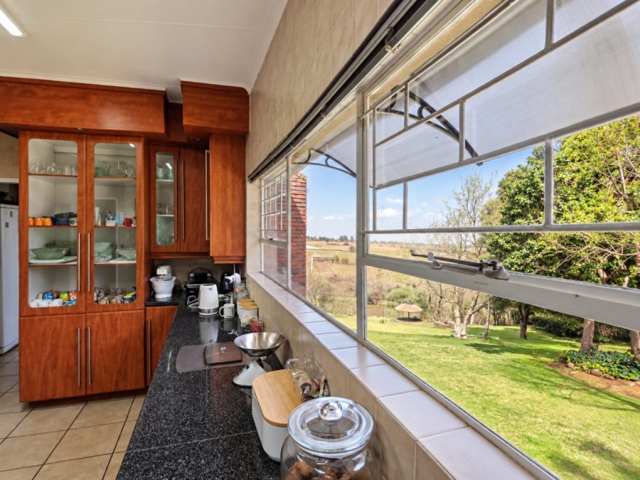 5 Bedroom Property for Sale in Three Rivers East Gauteng