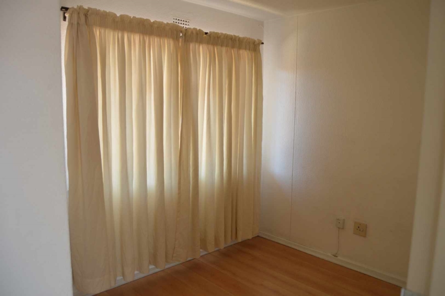 2 Bedroom Property for Sale in New Redruth Gauteng