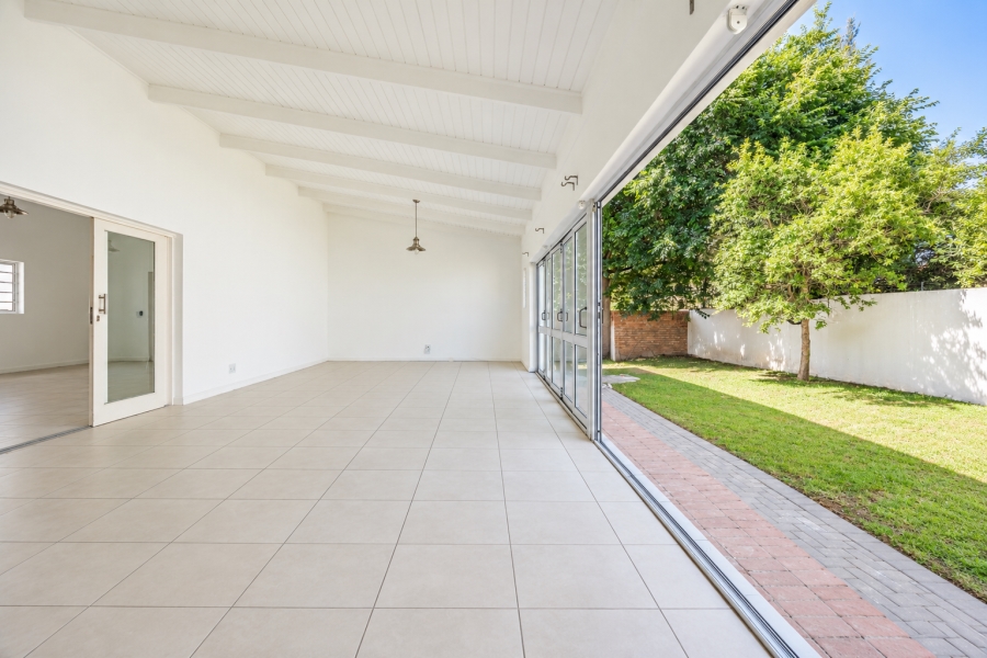 4 Bedroom Property for Sale in Waterkloof Gauteng