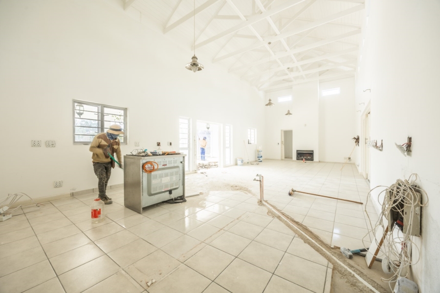 4 Bedroom Property for Sale in Waterkloof Gauteng