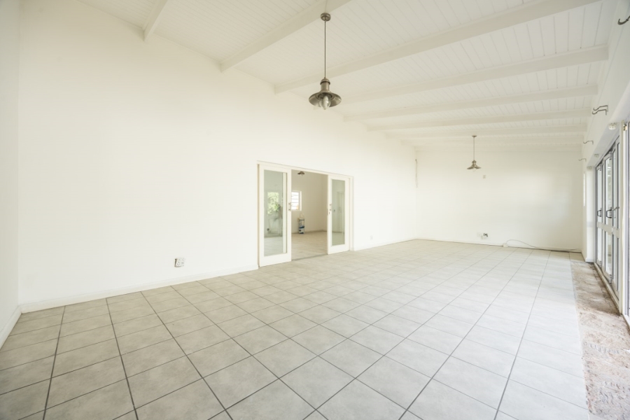 4 Bedroom Property for Sale in Waterkloof Gauteng