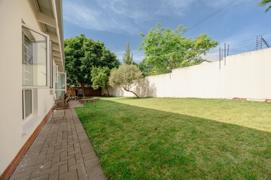 4 Bedroom Property for Sale in Waterkloof Gauteng
