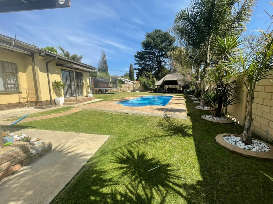 3 Bedroom Property for Sale in Edleen Gauteng