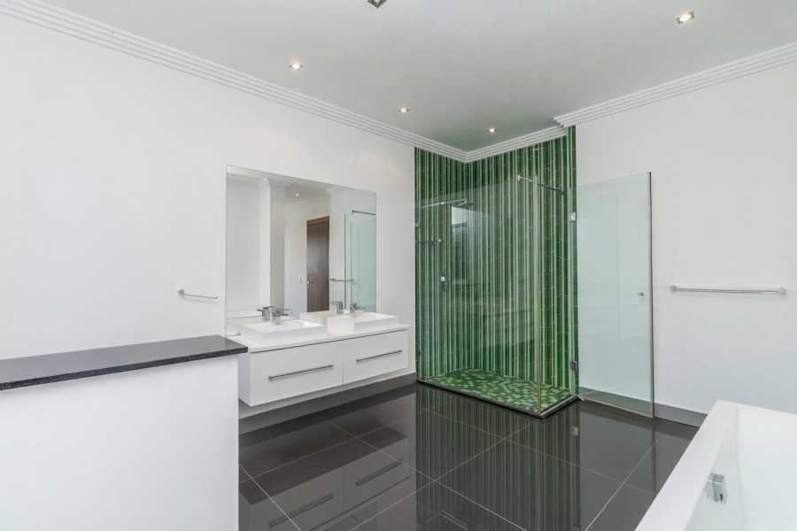 4 Bedroom Property for Sale in Eagle Canyon Golf Estate Gauteng
