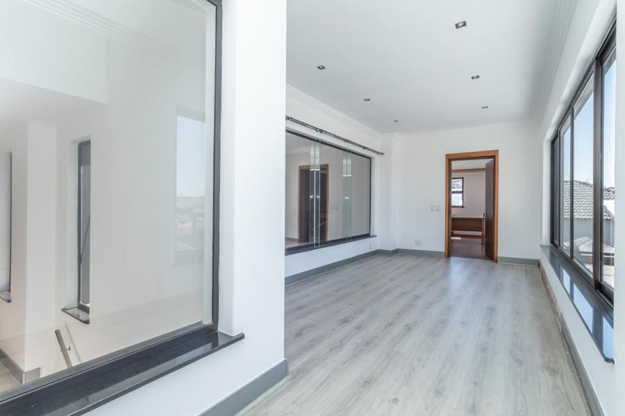 4 Bedroom Property for Sale in Eagle Canyon Golf Estate Gauteng