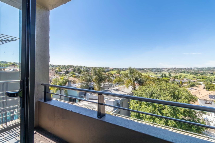 4 Bedroom Property for Sale in Eagle Canyon Golf Estate Gauteng