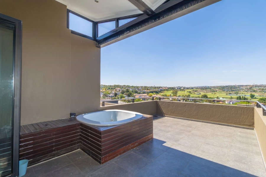 4 Bedroom Property for Sale in Eagle Canyon Golf Estate Gauteng