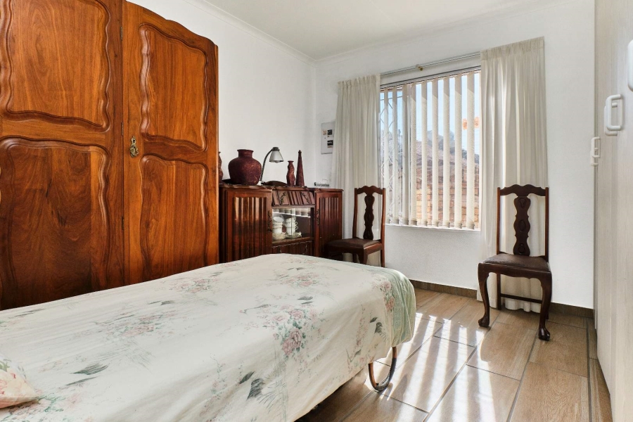 2 Bedroom Property for Sale in Wilro Park Gauteng