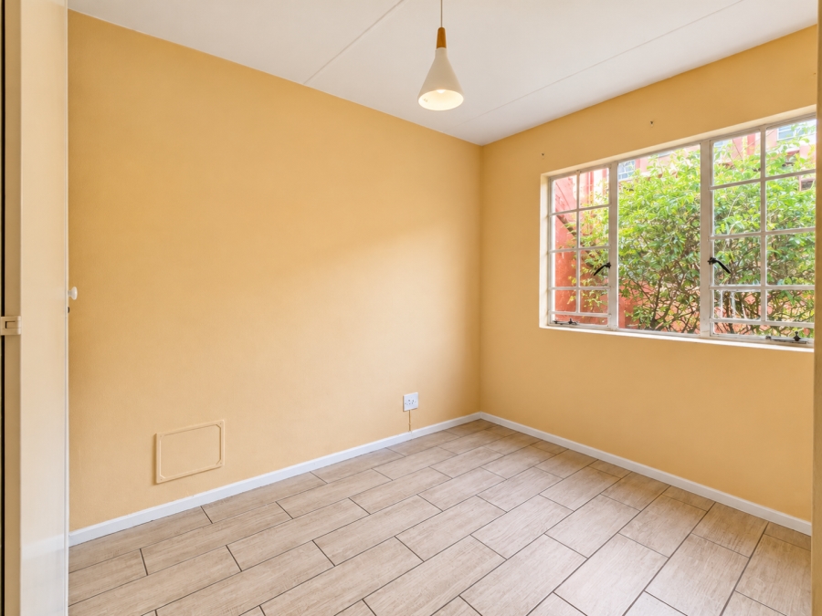 2 Bedroom Property for Sale in Weltevreden Park Gauteng