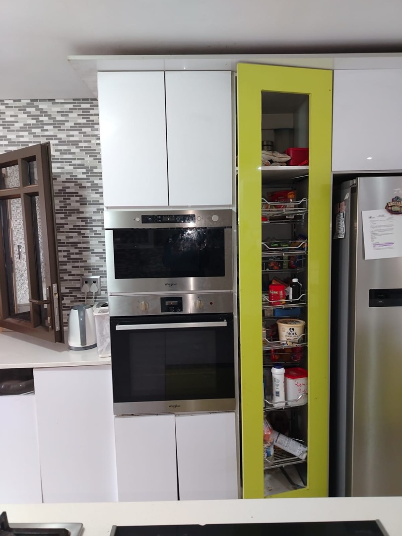 4 Bedroom Property for Sale in Soshanguve DD Gauteng