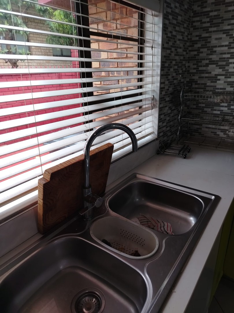 4 Bedroom Property for Sale in Soshanguve DD Gauteng