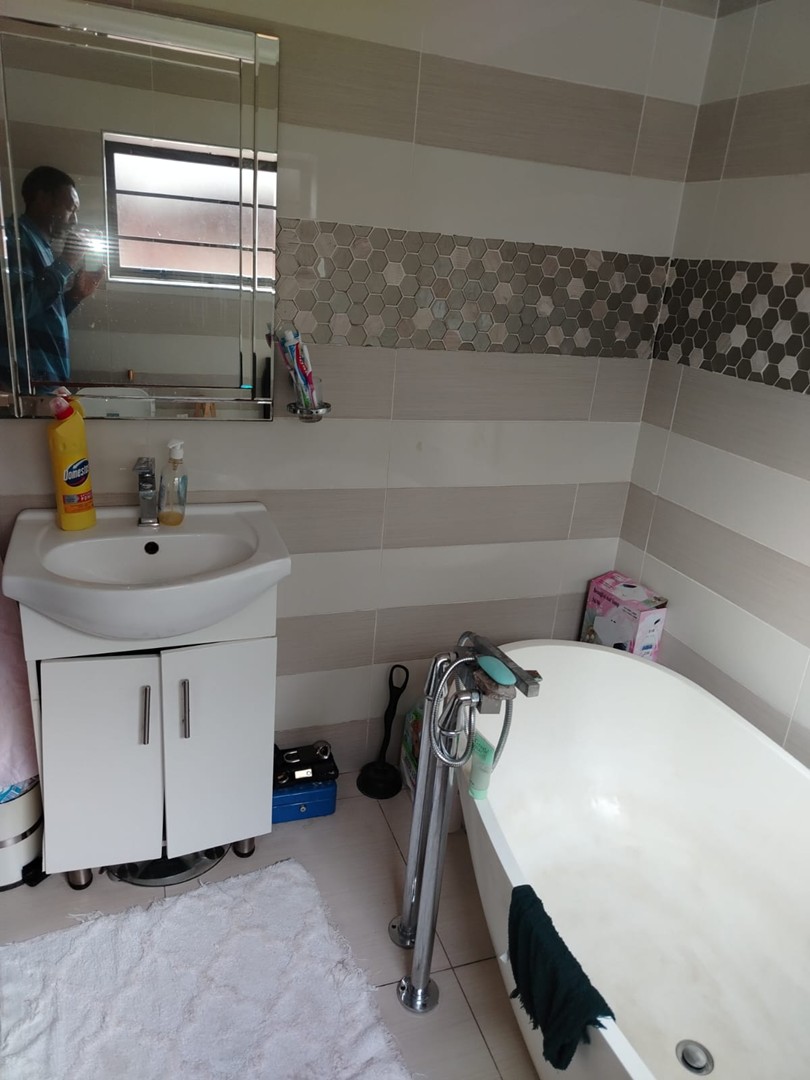4 Bedroom Property for Sale in Soshanguve DD Gauteng