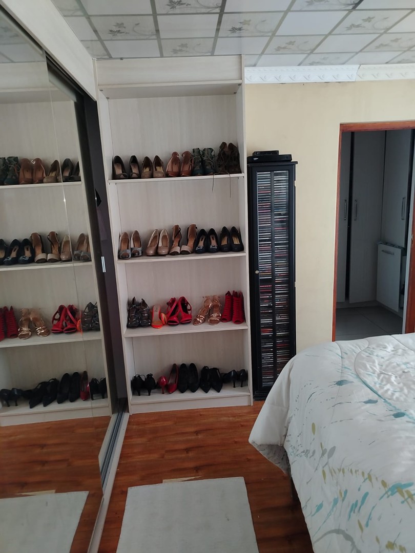 4 Bedroom Property for Sale in Soshanguve DD Gauteng