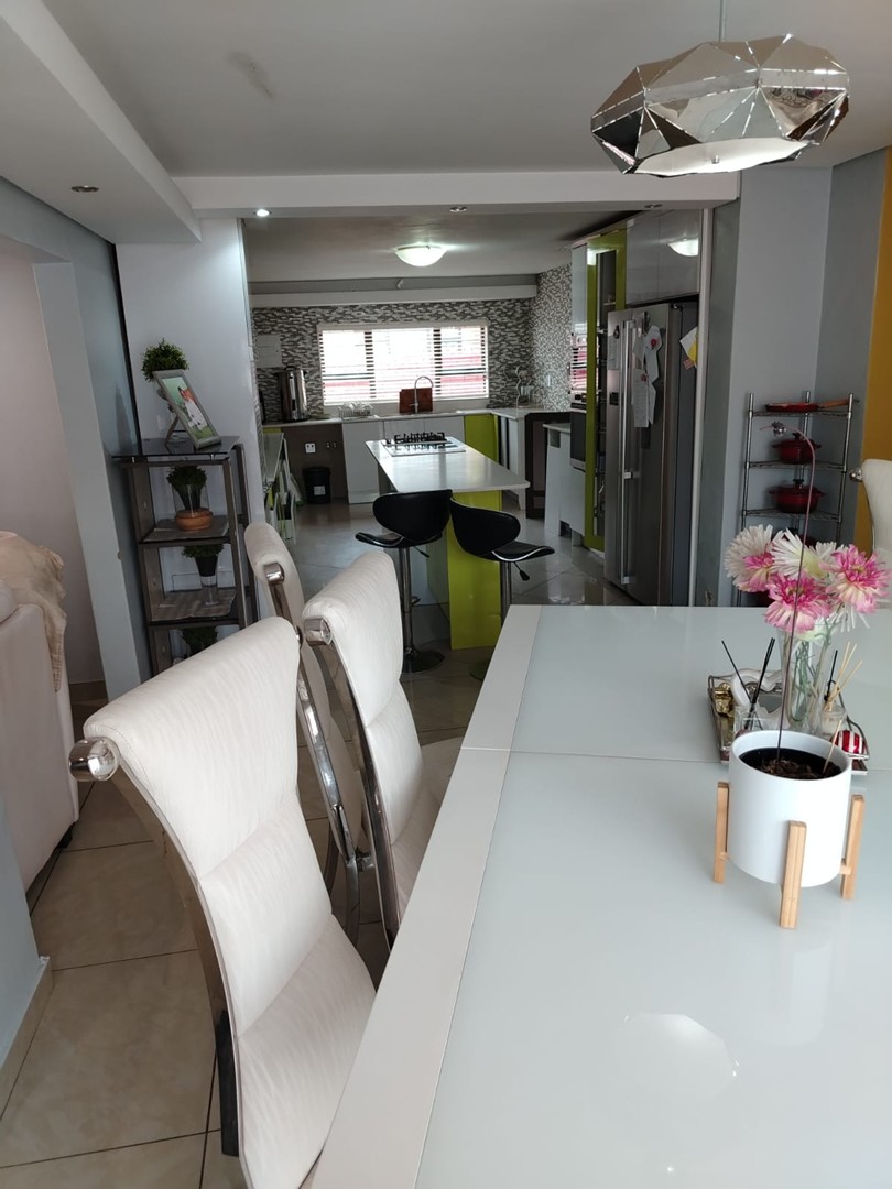 4 Bedroom Property for Sale in Soshanguve DD Gauteng