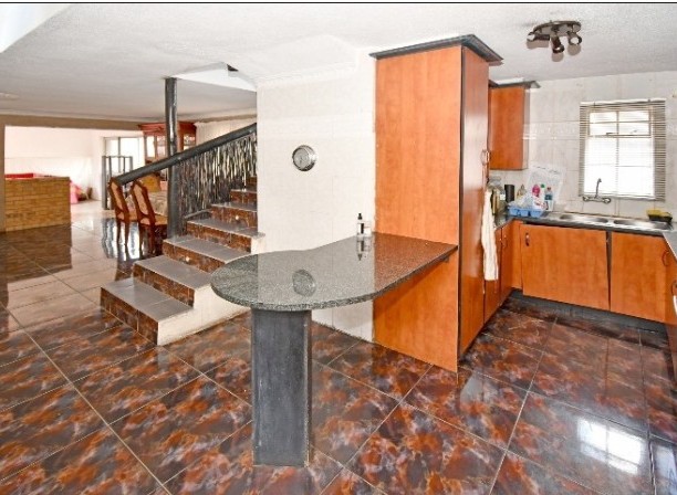To Let 3 Bedroom Property for Rent in Lyndhurst Gauteng