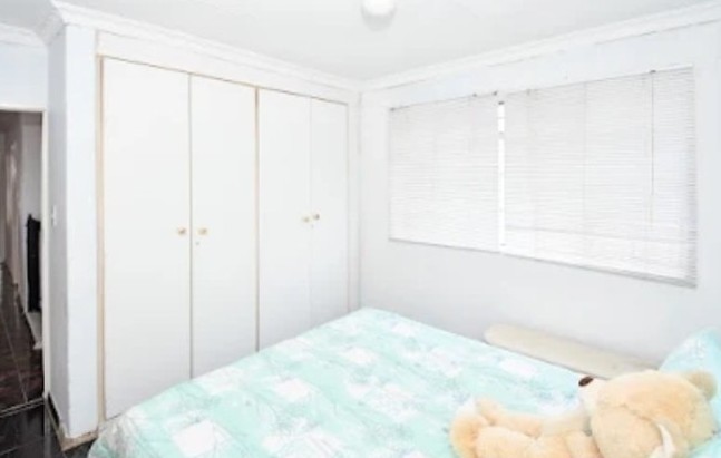 To Let 3 Bedroom Property for Rent in Lyndhurst Gauteng