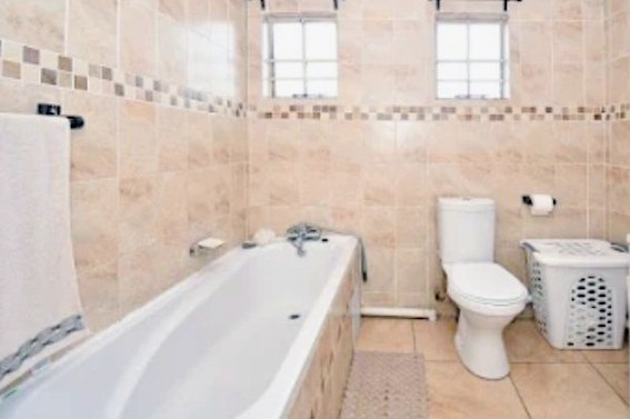 To Let 3 Bedroom Property for Rent in Lyndhurst Gauteng