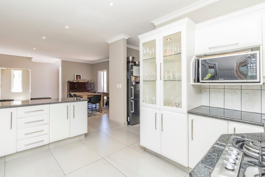 3 Bedroom Property for Sale in Kyalami Estates Gauteng