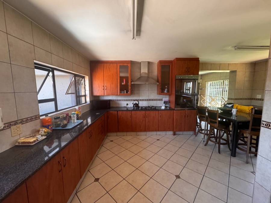 5 Bedroom Property for Sale in Albemarle Gauteng