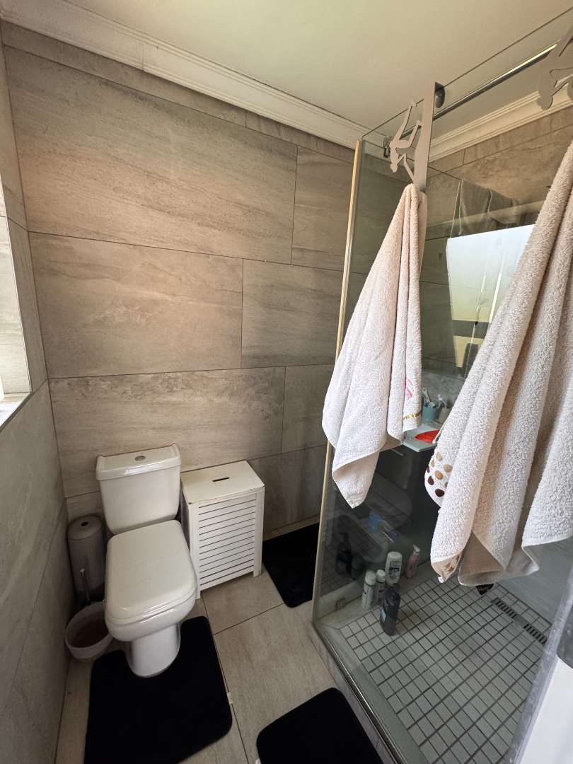 5 Bedroom Property for Sale in Albemarle Gauteng