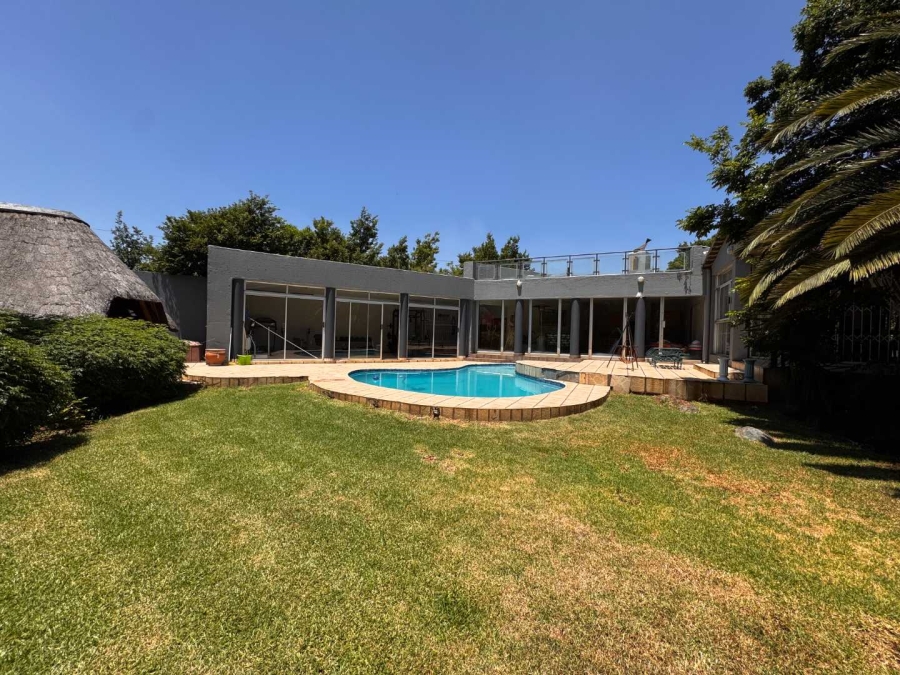 5 Bedroom Property for Sale in Albemarle Gauteng