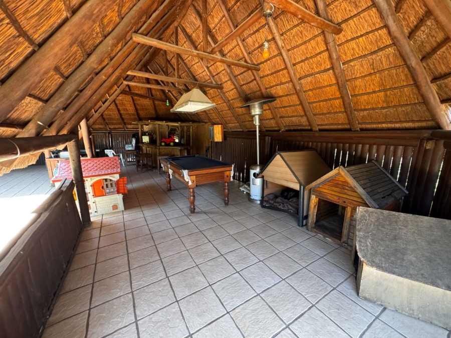 5 Bedroom Property for Sale in Albemarle Gauteng