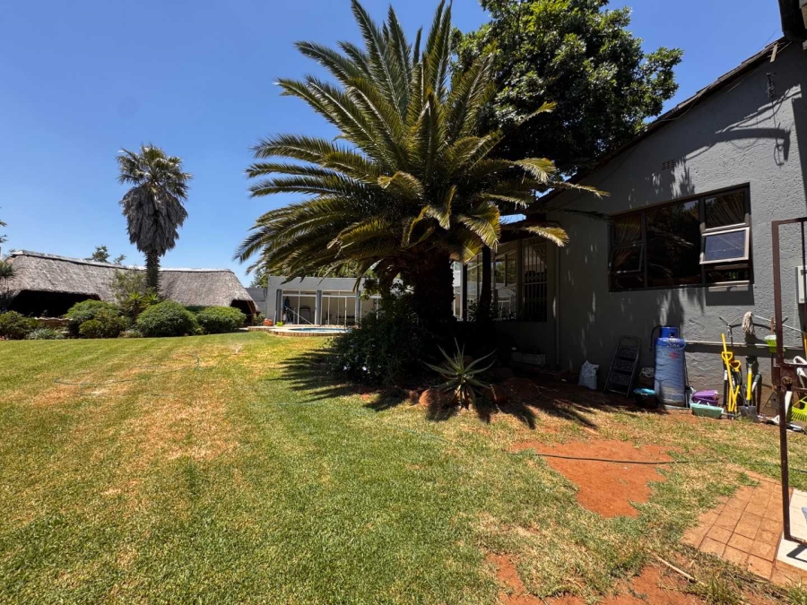 5 Bedroom Property for Sale in Albemarle Gauteng