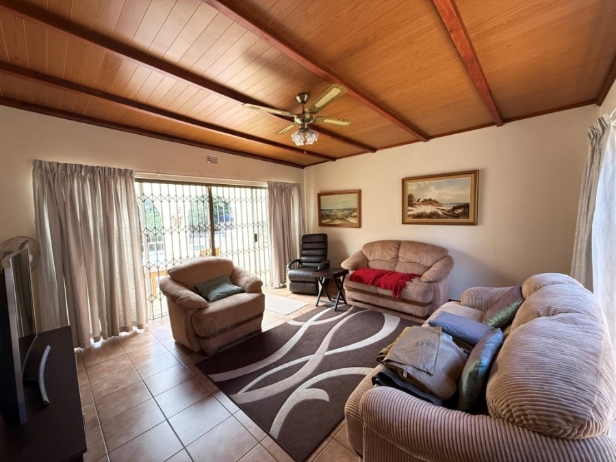4 Bedroom Property for Sale in Discovery Gauteng