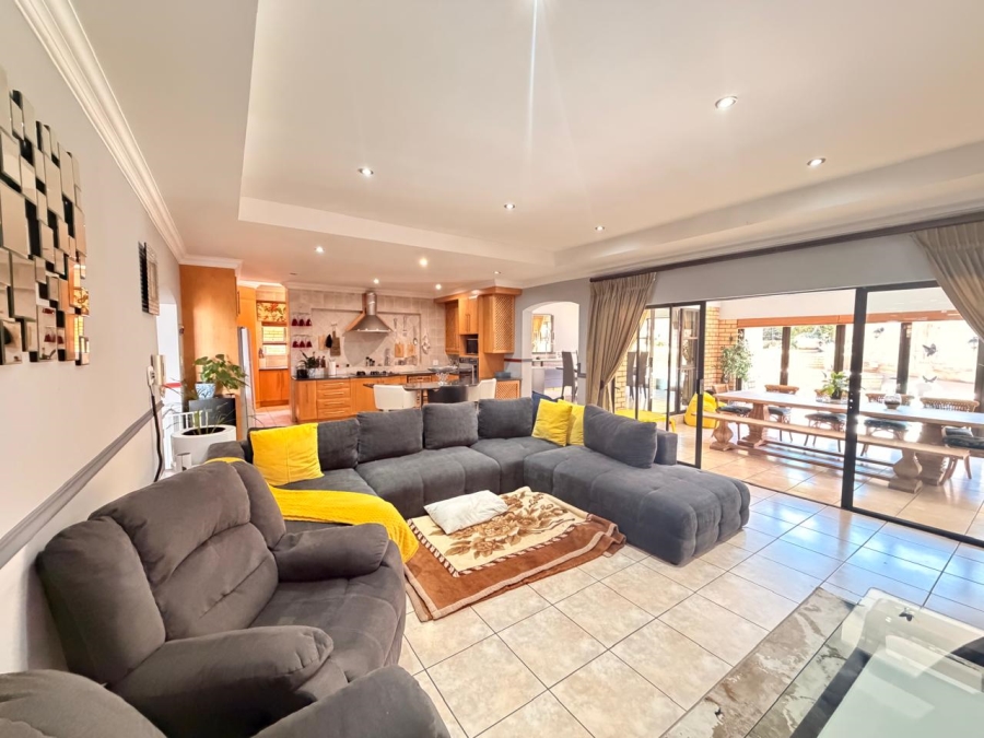 4 Bedroom Property for Sale in Meyersdal Gauteng