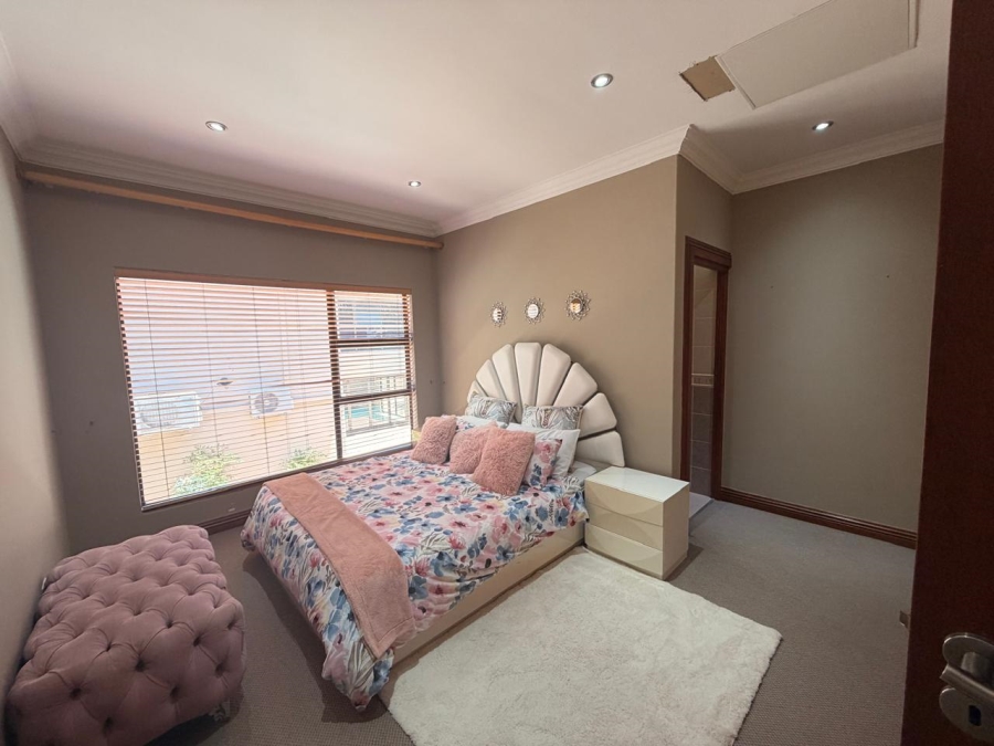 4 Bedroom Property for Sale in Meyersdal Gauteng