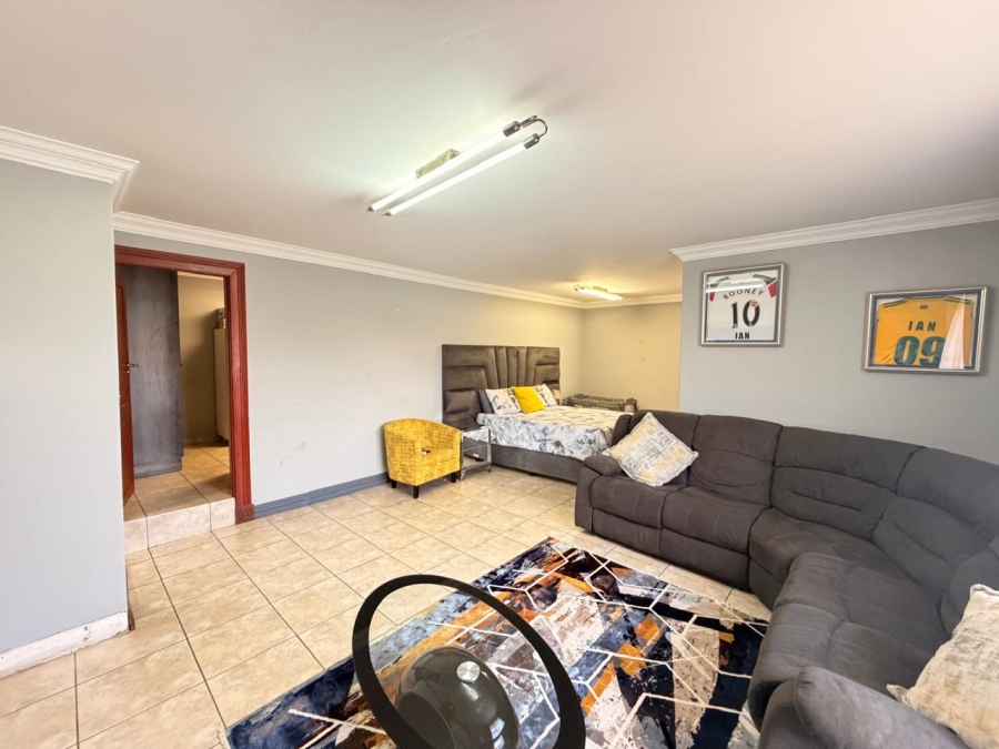 4 Bedroom Property for Sale in Meyersdal Gauteng