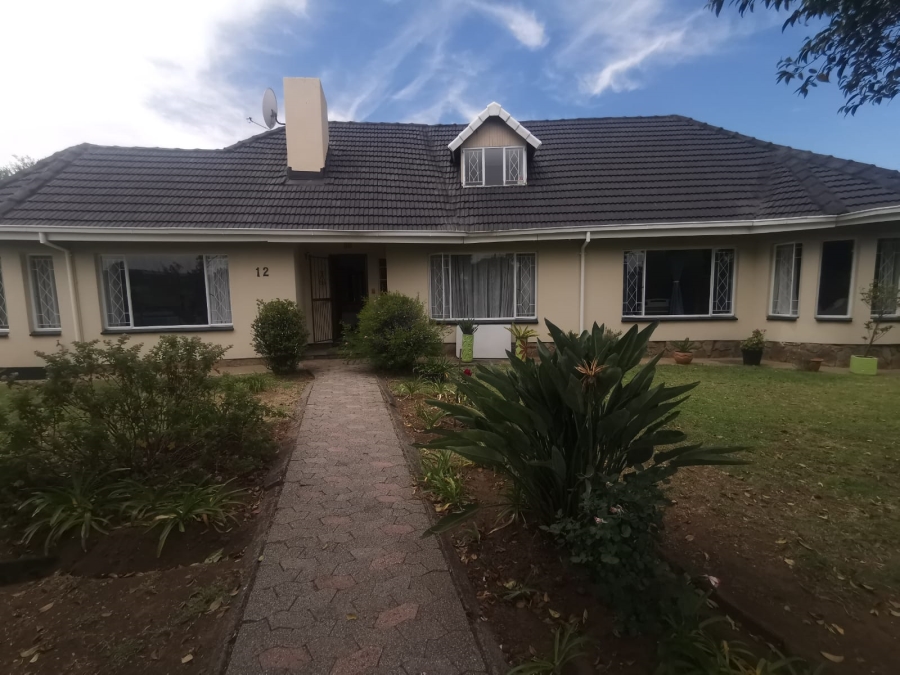 To Let 3 Bedroom Property for Rent in Brackenhurst Gauteng
