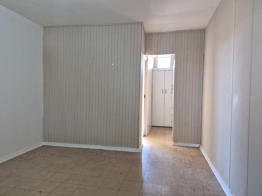 To Let 1 Bedroom Property for Rent in Kempton Park Central Gauteng