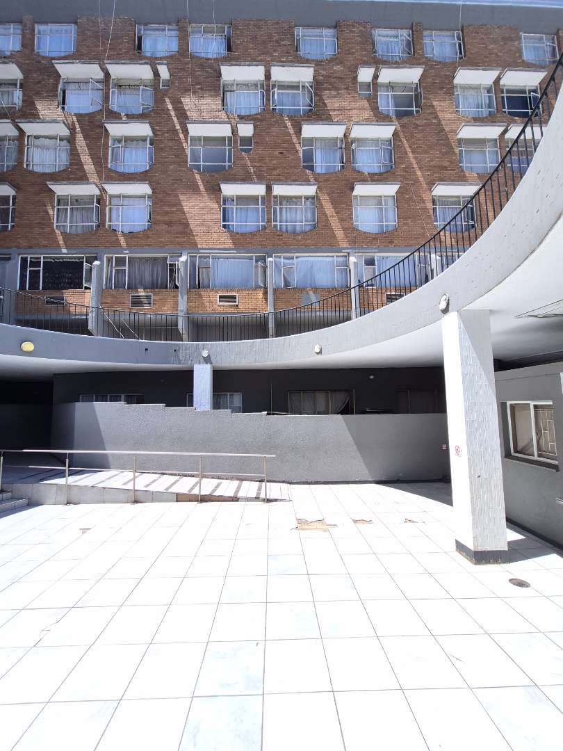 To Let 1 Bedroom Property for Rent in Kempton Park Central Gauteng